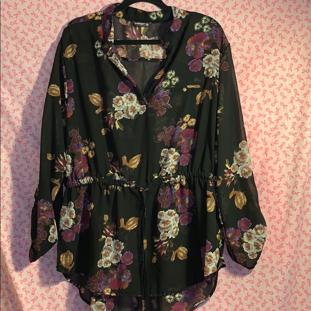 Sheer tunic style floral blouse size 3x
